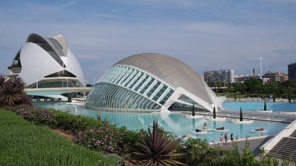 See Port Saplaya + City of Arts and Sciences on a Bike Tour - Inclusions