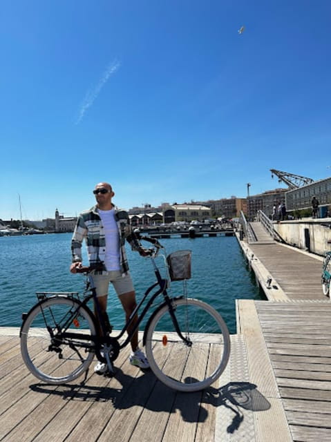 See Port Saplaya + City of Arts and Sciences on a Bike Tour - Explore Port Saplaya