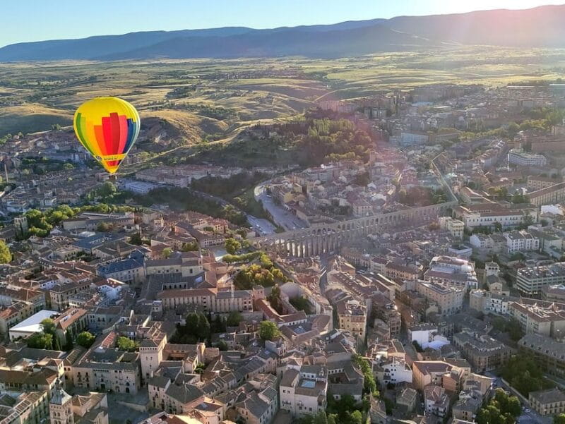Segovia: Hot Air Balloon flight with Optional Transfer - Logistics and Practicalities: What You Need to Know