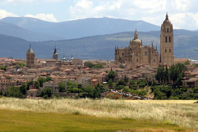 Segovia private tour from Madrid by private car - Who Is This Tour Best Suited For?