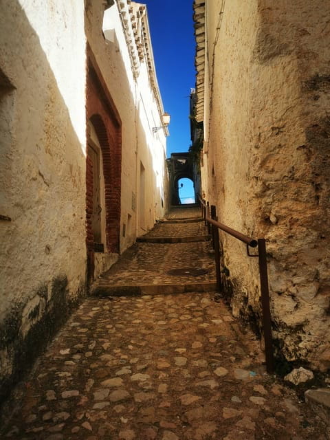 Segura De La Sierra: Highlights Walking Tour - Cultural Significance
