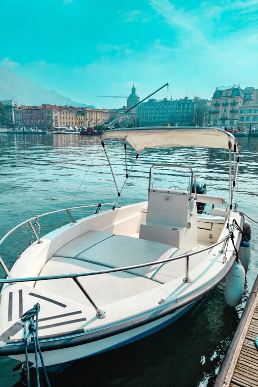 Self Drive Boat Lake Como (7pax): be a Captain, no License! - FAQ