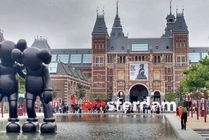 Self-Guided Audio Tour Holocaust Series: The Jewish Quarter - What Makes This Tour Stand Out?