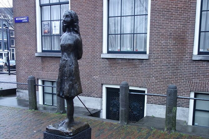 Self-Guided Audio Tour Holocaust Series: The Jewish Quarter - Who Will Love This Tour?