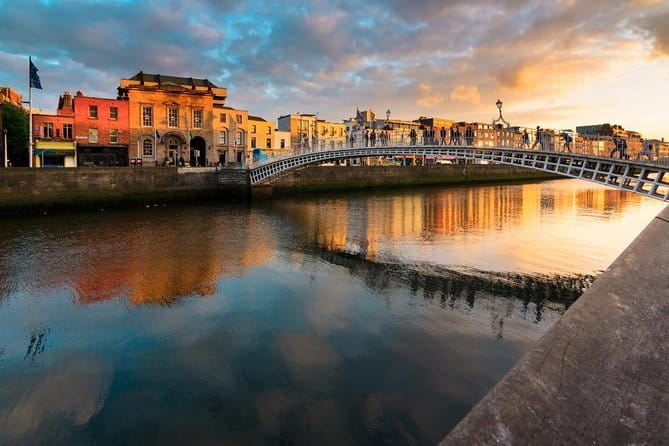 Self-Guided Scavenger Hunt: Dublin Adventure - Exploring Dublin Through a Digital Treasure Map