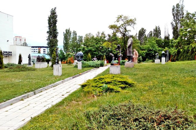 Self-guided Tour in the Museum of Socialist Art - Who Will Love This Tour?