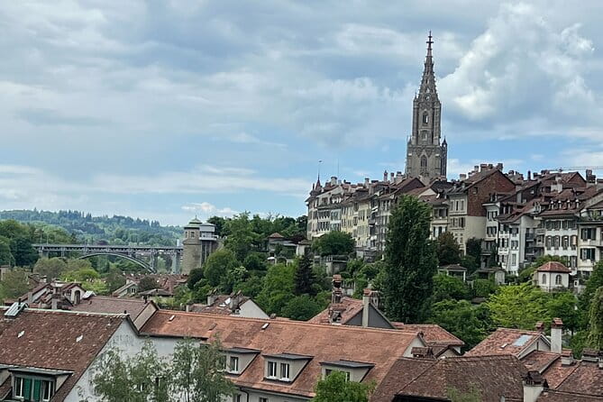 Self-Guided Tour of Bern's Fountains, Clocktowers, and Legends - Exploring Bern’s Old Town: A Walk Through History and Legend
