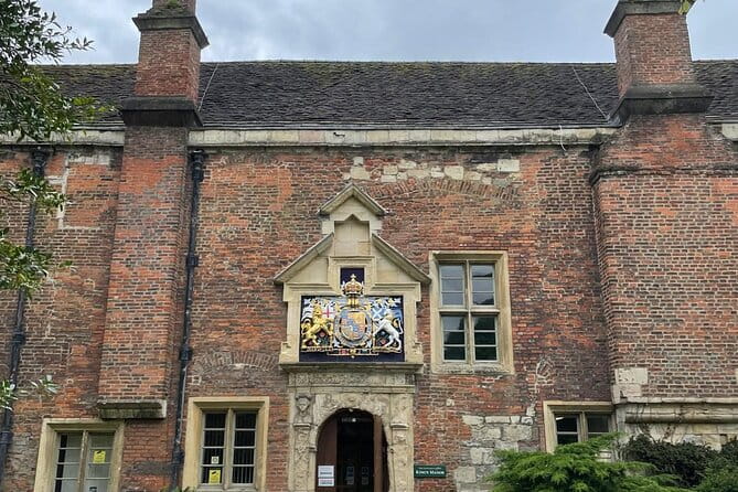 Self Guided Walking Tour in York with Mobile App - Key points / Takeaways