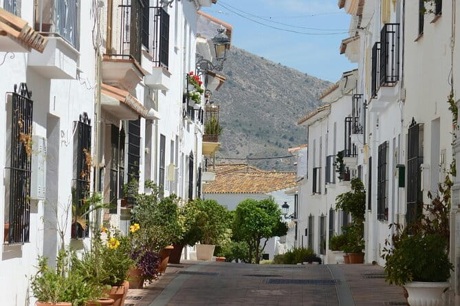 Self Guided Wine and Tapas Walking Tour - Exploring Mijas Pueblo on Your Terms