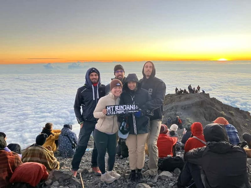 Sembalun/Senaru: 2 Day Mount Rinjani Summit Hiking Tour - Key points / Takeaways