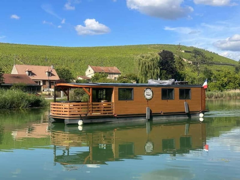 Semi Private Solar Boat Cruise in Champagne - Key points / Takeaways