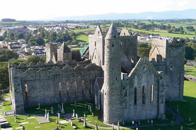 Semi Private tour Rock of Cashel - Cahir castle & Kilkenny - Key points / Takeaways
