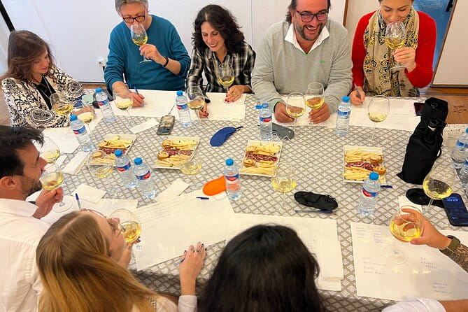 Sensory Tasting to Discover Wine with the 5 Senses - The Sum Up