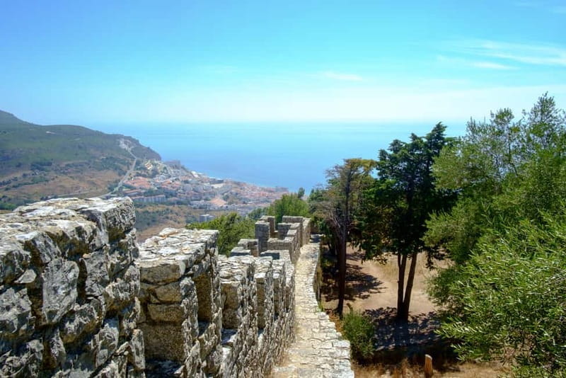 Sesimbra & Arrábida National Park Tour with 5 Wines Tasting - FAQ