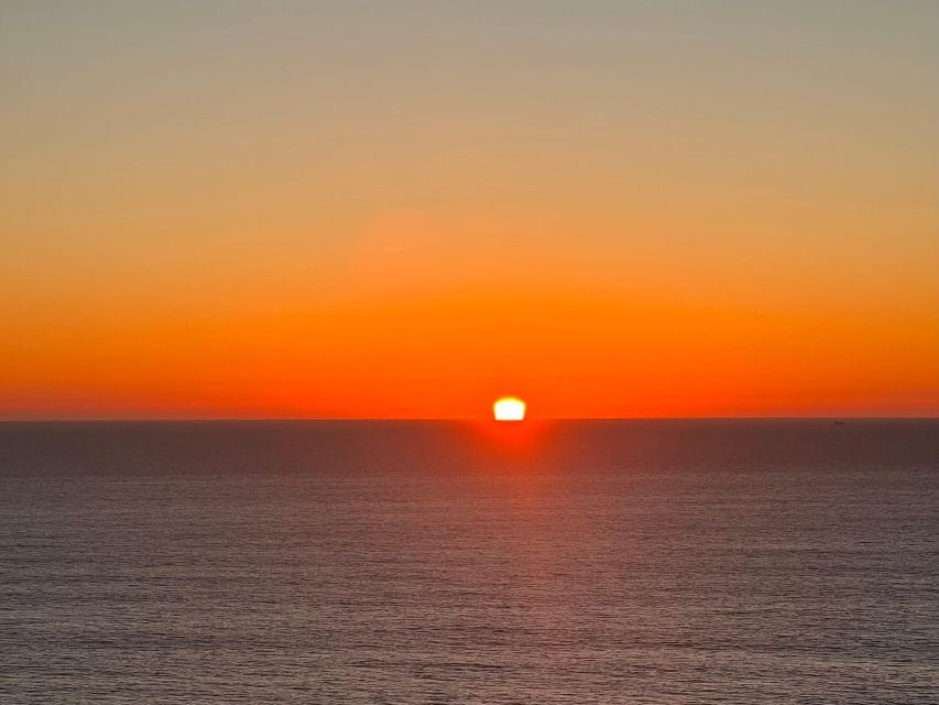 Sesimbra: Private Sunset Tour Cabo Espichel Arrábida - Itinerary Highlights