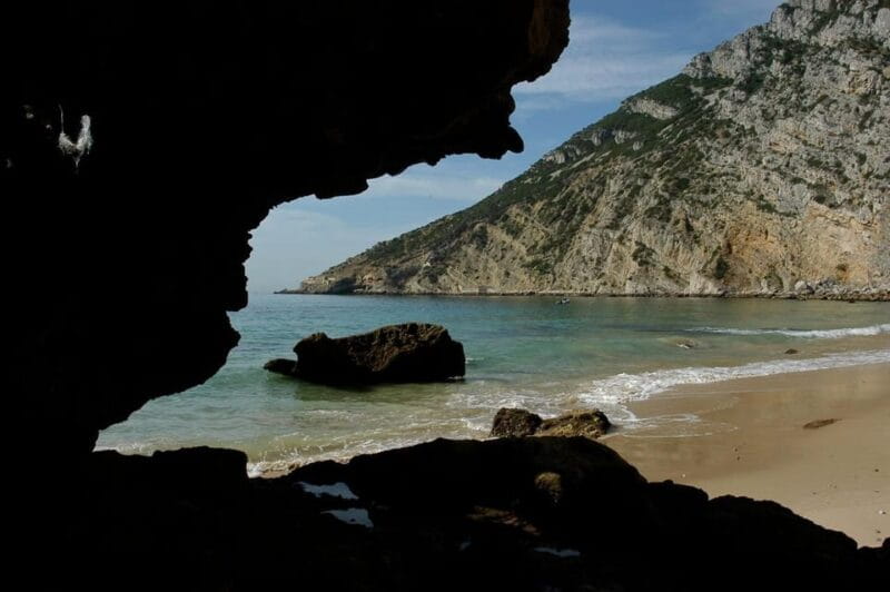 Sesimbra: Secret Beaches and Caves - Key Points / Takeaways
