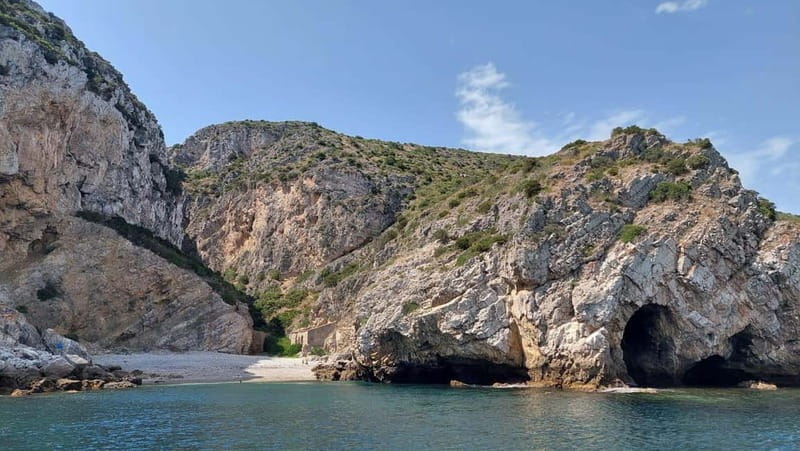 Sesimbra: visit to the Caves - Swimming and Relaxation: A Refreshing Close