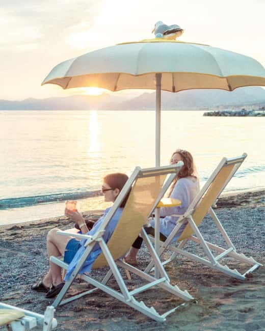 Sestri Levante: Beach day with sunbeds and umbrella - sector 3 - Price and Logistics: Making It Work for You