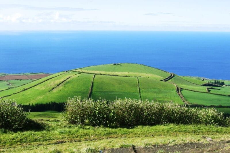 Sete Cidades Azores 4x4 Day Tour from Ponta Delgada - Exploring São Miguel’s Volcanic Landscape in Comfort and Style