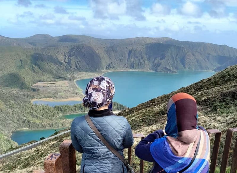 Sete Cidades & Lagoa do Fogo: Crater Lakes Adventure Tour - Who Will Thrive on This Tour?