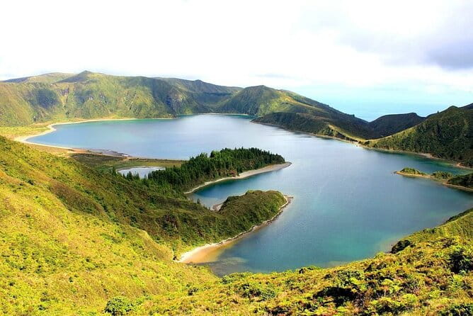 Sete Cidades / Lagoa do Fogo - Full Day Tour - FAQs