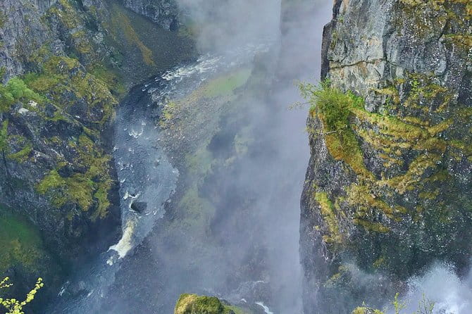 SEVEN WATERFALLS TOUR: Private roundtrip to the Hardanger Fjord, 12 hours - A Deep Dive into Norway’s Natural Beauty: The Seven Waterfalls Tour