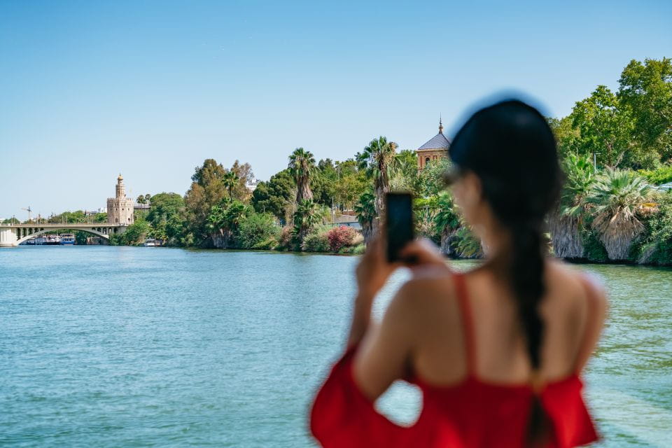 Seville: 1-Hour Guadalquivir River Sightseeing Eco Cruise - Recap