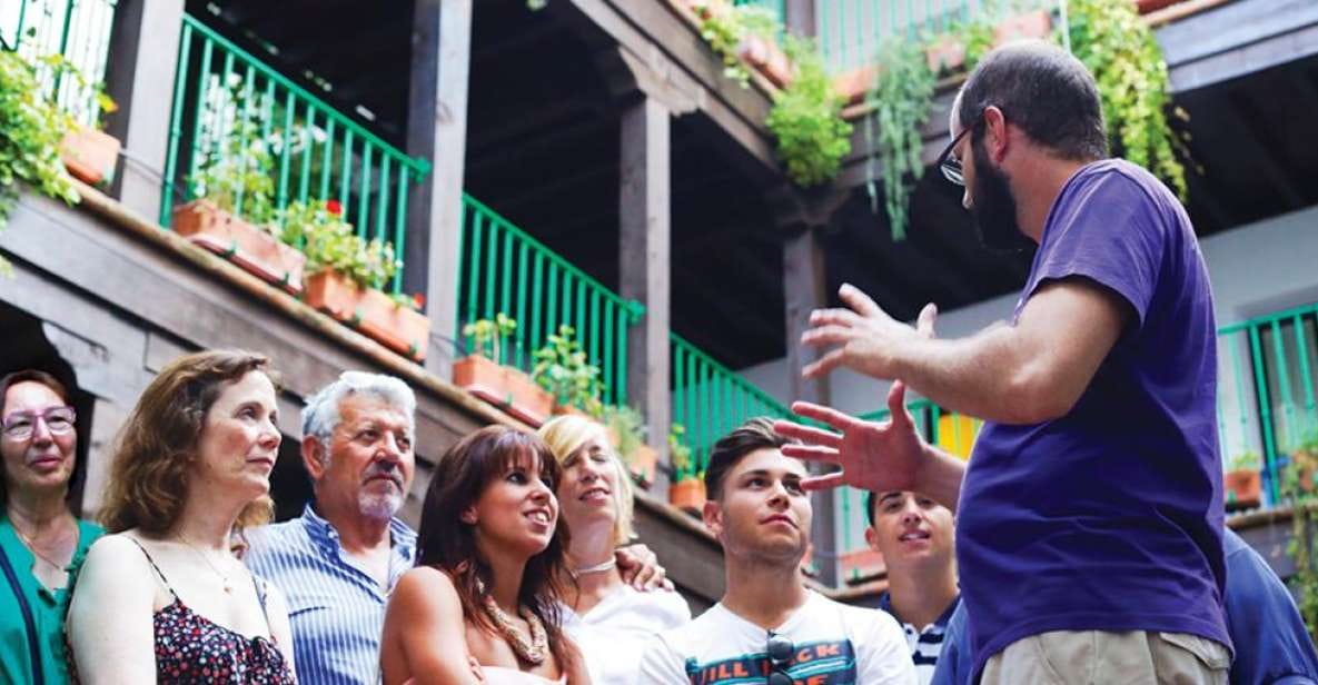 Seville: 1-Hour Walking Tour Barrio De Santa Cruz - Key Points