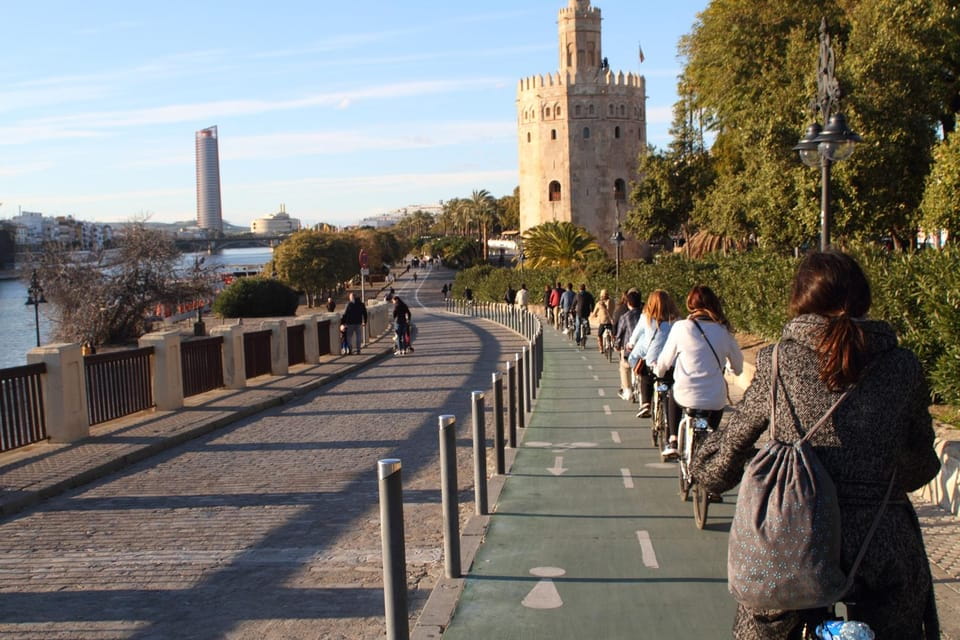 Seville: 3–Hour Bike Tour Along the Guadalquivir River - Key Points