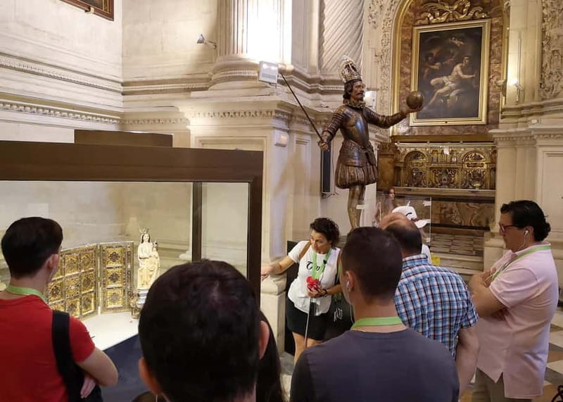 Seville: Alcázar, Cathedral, and Giralda Small-Group Tour - Discovering Seville’s Treasures in Three Hours