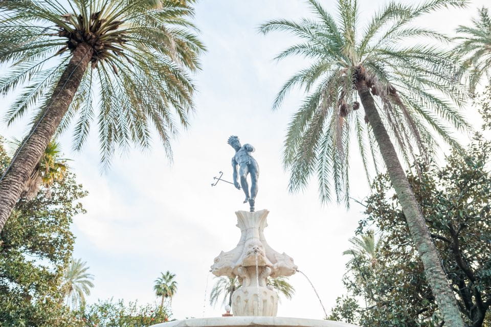 Seville: Alcazar Guided Tour With Entrance - Exploring the Surrounding Area