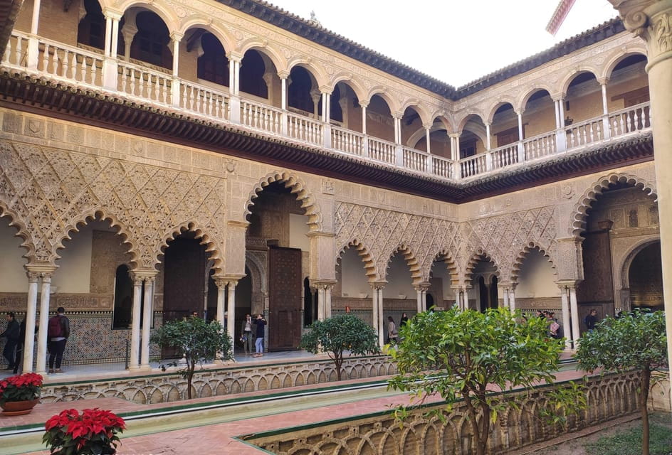 Seville: Cathedral & Alcázar Guided Tour With River Cruise - Things To Know