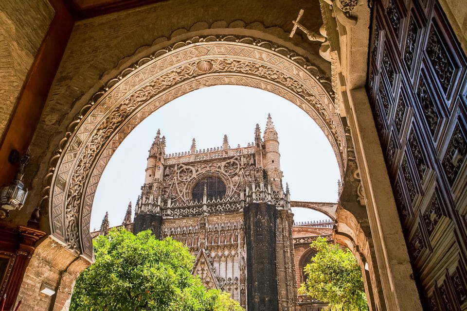 Seville: Cathedral and La Giralda Entry Ticket - Key Points