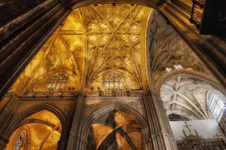 Seville: Cathedral, Giralda & Alcázar Guided Tour - Itinerary Details