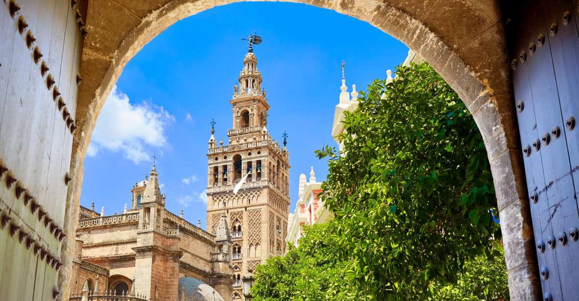 Seville: Cathedral, Giralda, and Alcazar Guided Tour - Tour Features