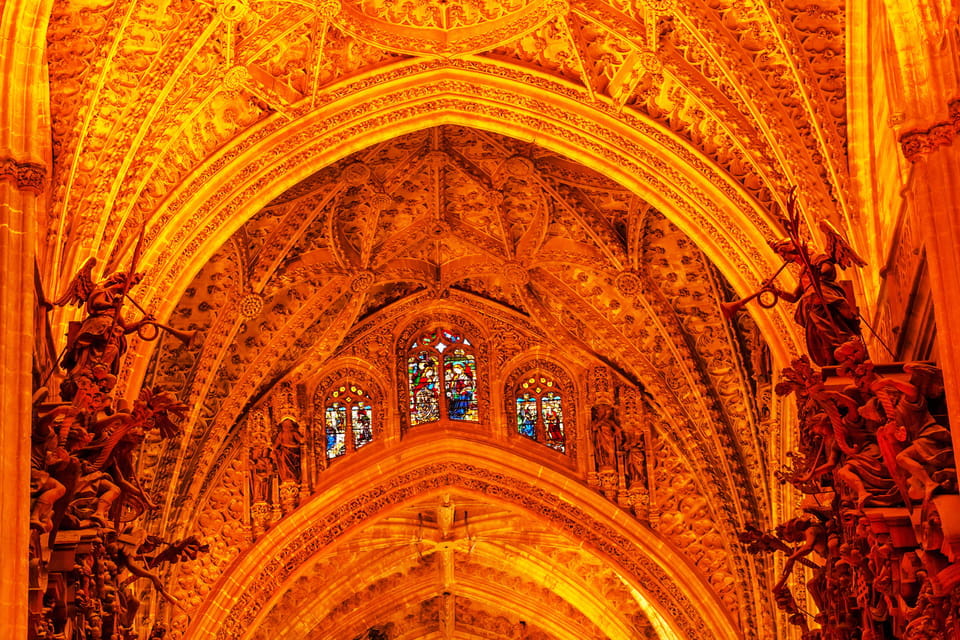 Seville: Cathedral & Giralda Fast-Track Guided Tour - Key Points