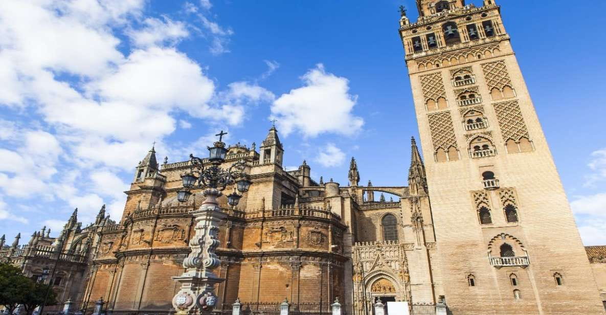Seville: Cathedral & Giralda Guided Tour With Entry Tickets - Key Points