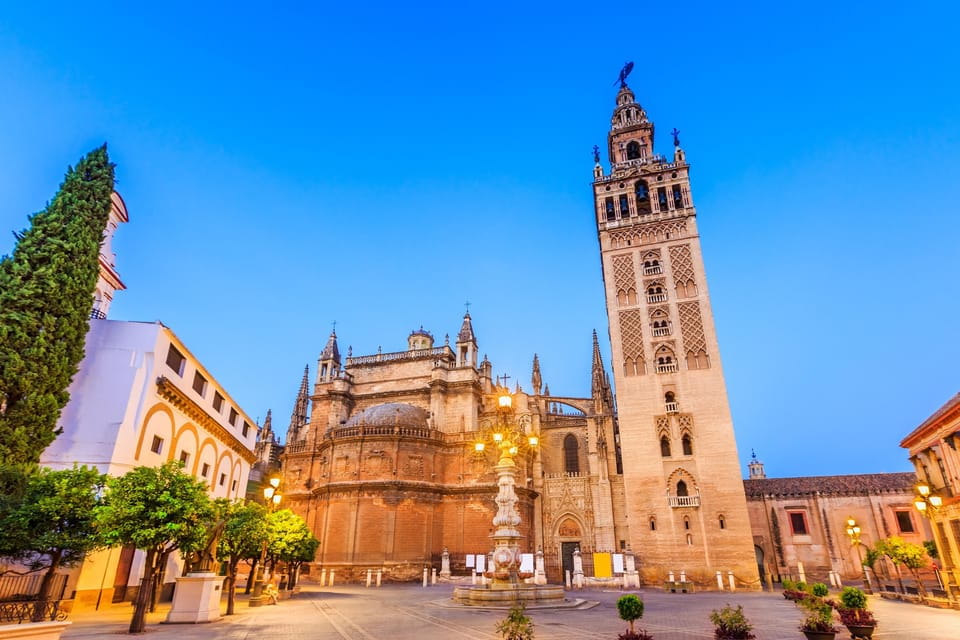 Seville: Cathedral & Giralda Tower Guided Tour With Tickets - Things To Know