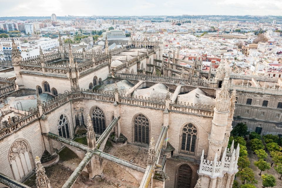Seville: Cathedral Guided Tour With Priority Access - Tips for Your Visit