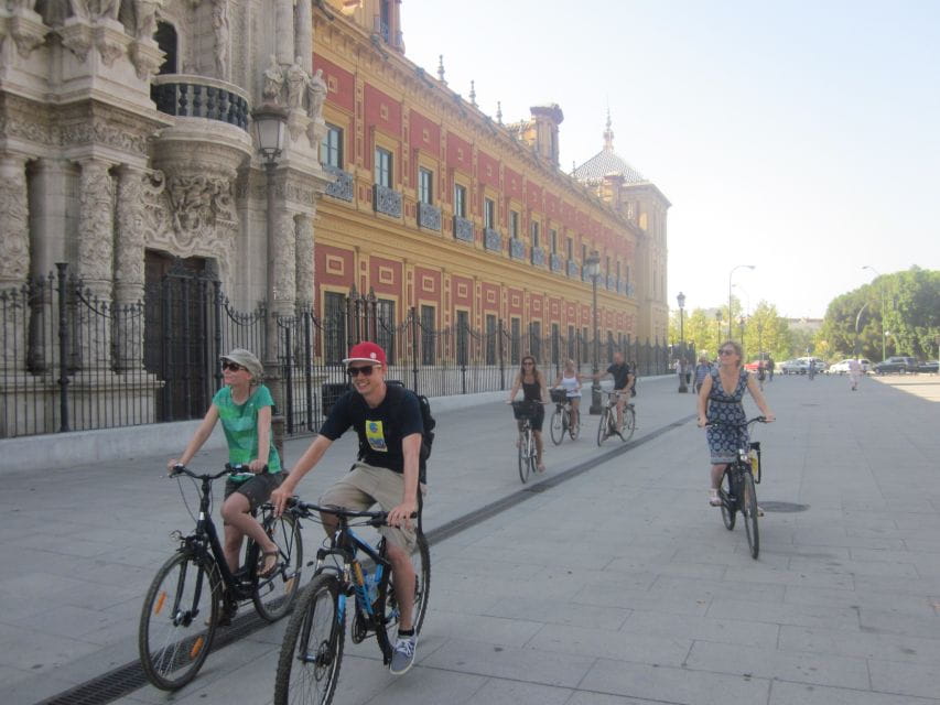Seville: Daily Bike Tour - Tour Availability and Meeting Point