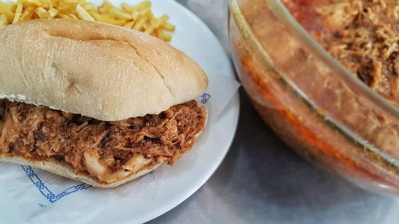 Seville: Exclusive Tapas Tour with Local Guide - Key points / Takeaways