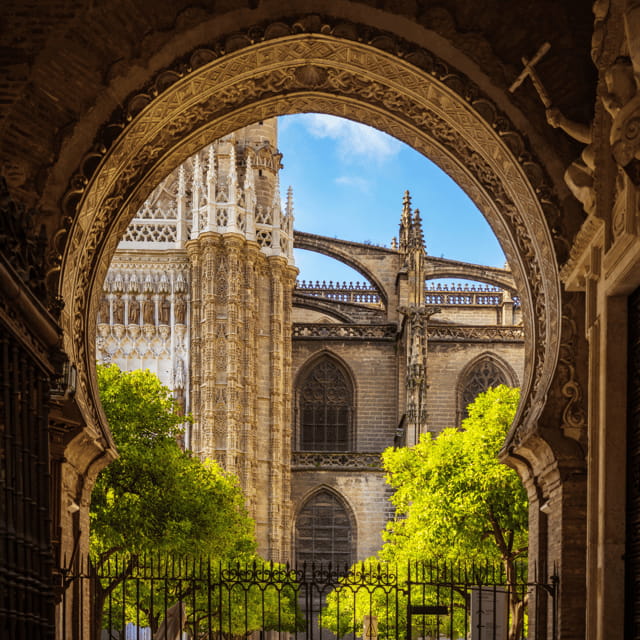 Seville: Fast Track Cathedral Giralda Tower Last minute Tour - Key Points / Takeaways