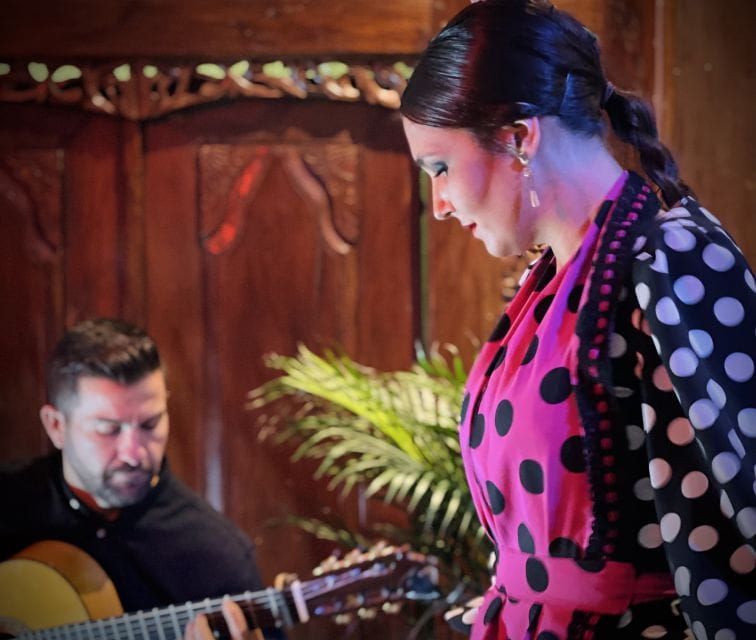 Seville: Flamenco Show at Tablao Almoraima in Triana - Customer Reviews and Ratings