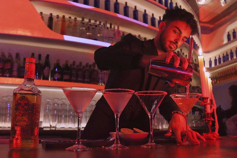 Seville: Flamenco Show Ticket at Tablao Flamenco Las Setas - Things To Know