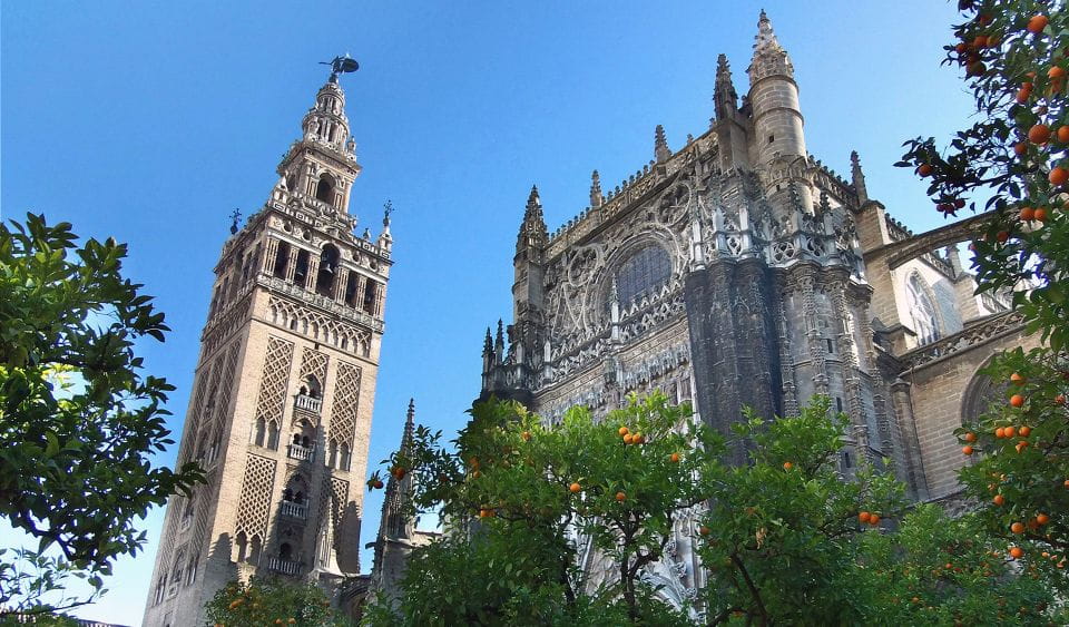 Seville: Guided Tour With Cathedral & Giralda Entrance - Key Points