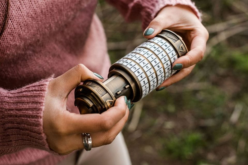 Seville: Outdoor Escape Game - Magic Portal (For Kids) - Tips for Participants