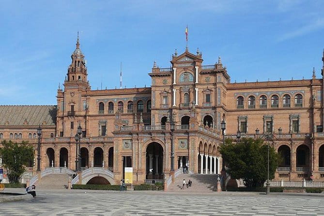 Seville Private Tour to Jewish Quarter and Plaza de Espana - The Sum Up