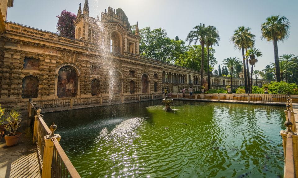 Seville: Royal Alcázar Guided Tour With Fast Entry Ticket - Inclusions and Accessibility