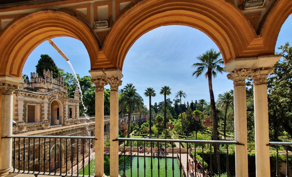 Seville: Royal Alcázar Guided Tour With Fast Entry Ticket - Tips for Visitors