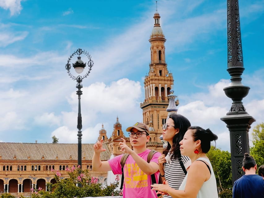 Seville: Royal Alcazar & Highlights of Seville Walking Tour - Itinerary and Main Stops